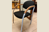 Apmeklētāju krēsls