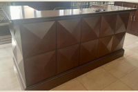 Sekretāra lete vienam cilvēkam