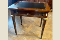 Biroja galdiņš FRANCESCO MOLON