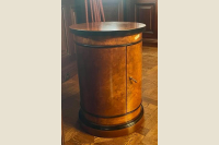 Bāra galdiņš FRANCESCO MOLON