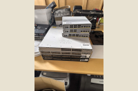 CISCO CATALYST 9300 48 PORT FOC2237Z0XG