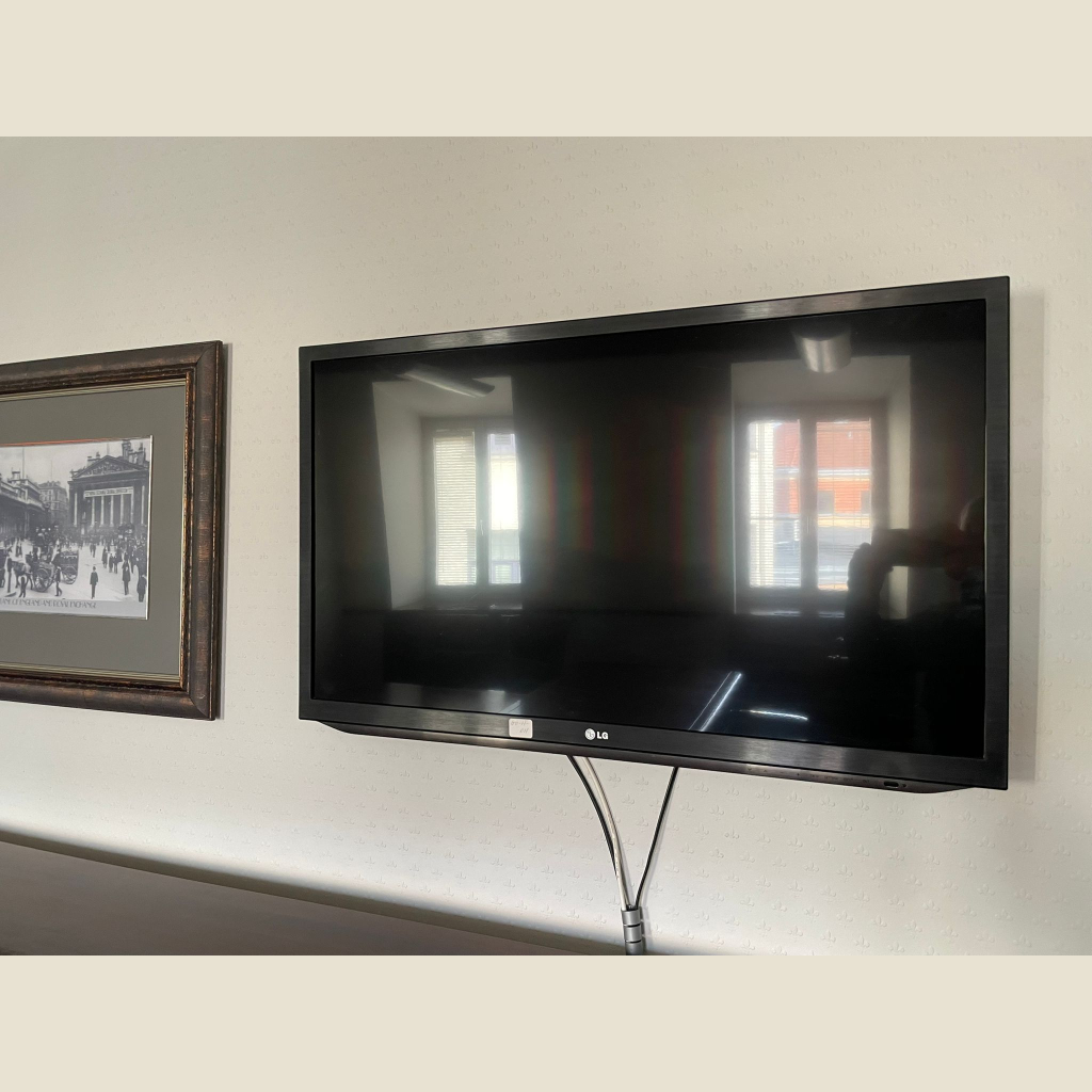 LG 37LM620S