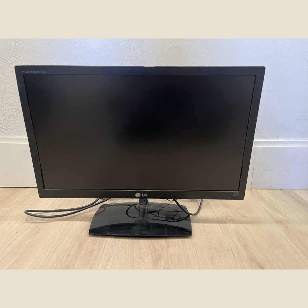 LG FLATRON E2351