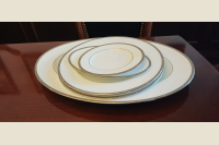 Noritake servējamo šķīvju komplekts, sērija Rochelle Platinum