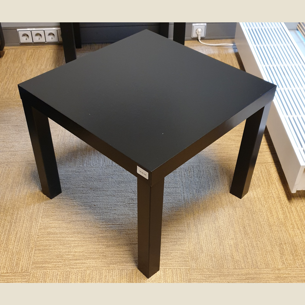 IKEA galdiņš